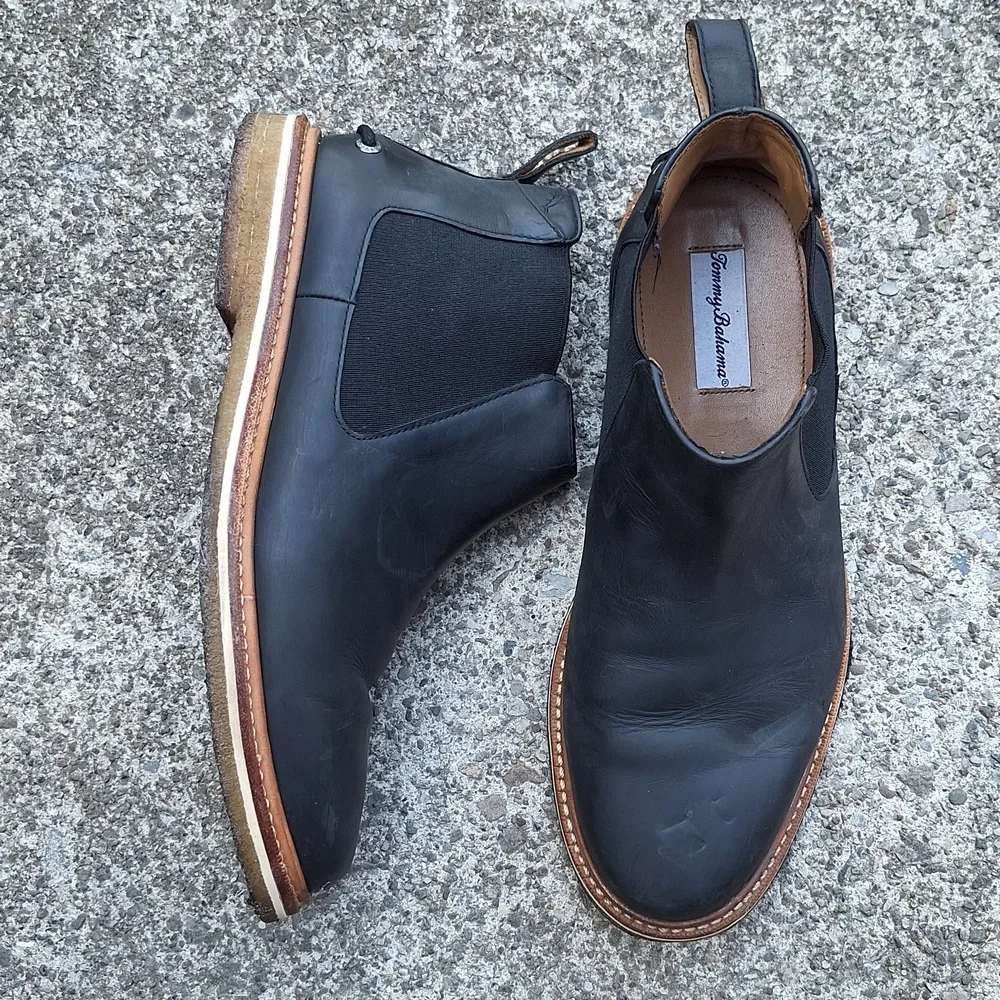 Tommy Bahama Men's Size 7D Black Leather Chelsea Boots